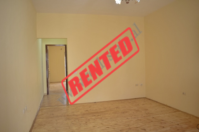 One bedroom apartment for rent at Paro Kita street in Tirana.
The apartment it is positioned on the